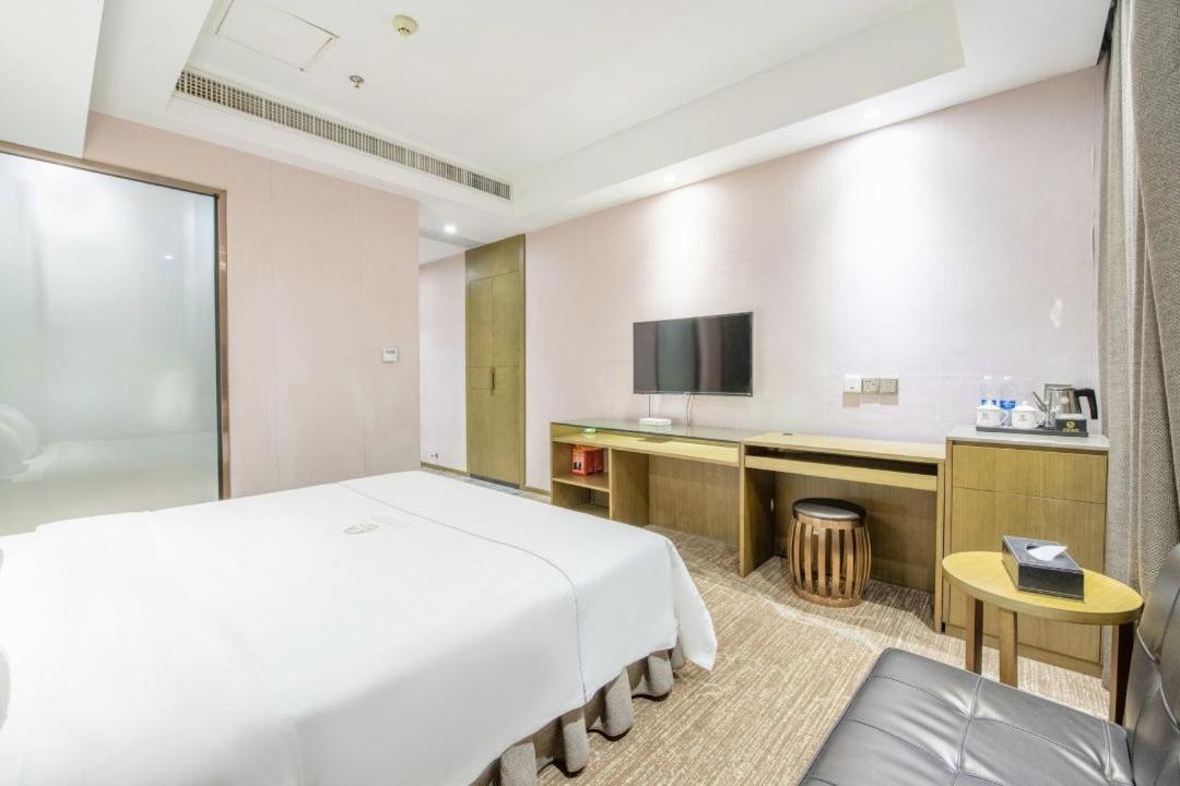 Lnsail Hotel Shenzhen Luohu Port Railway Station Экстерьер фото