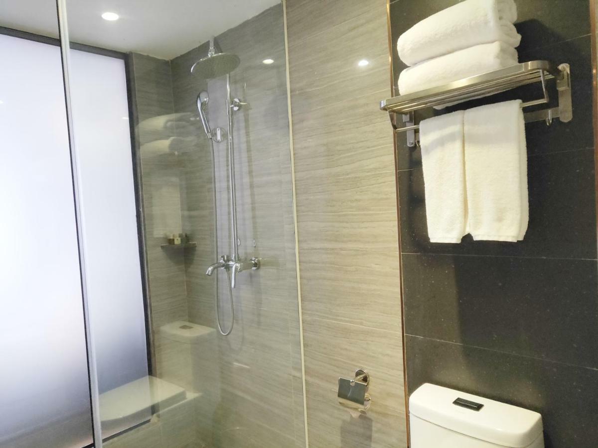 Lnsail Hotel Shenzhen Luohu Port Railway Station Экстерьер фото